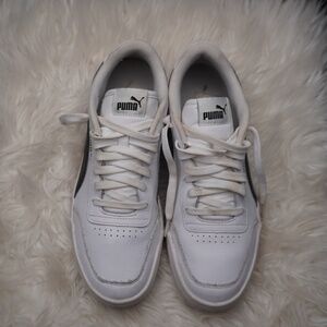 PUMA Caracal Women's Sneakers Size 10.5 Puma White Puma Black